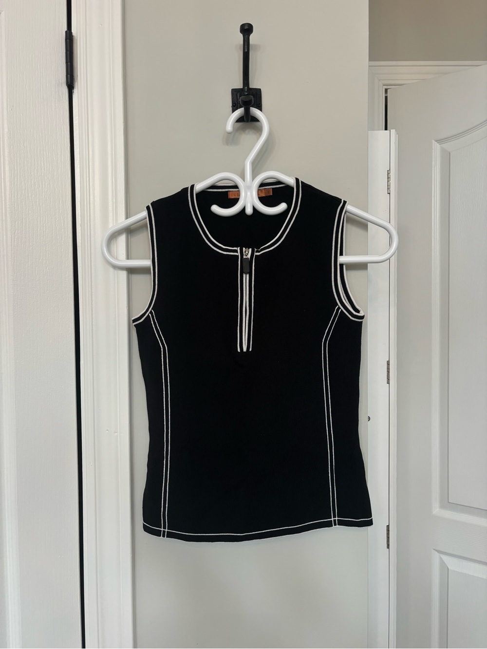 Sleeveless Black Tank with Contrast Stitching and Zip Front